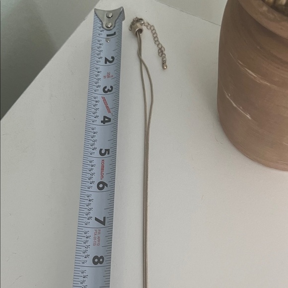 Golden Necklace - Picture 6 of 7